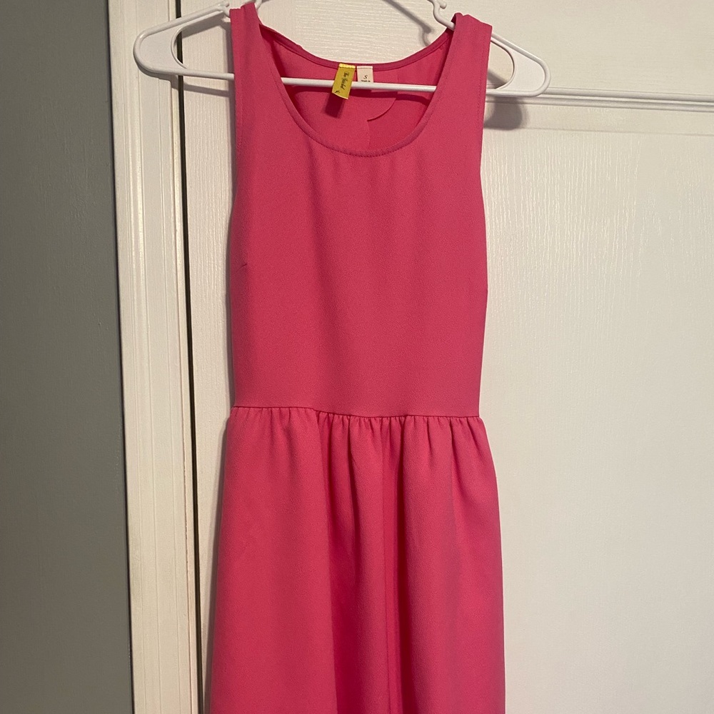 Pink scalloped back dress